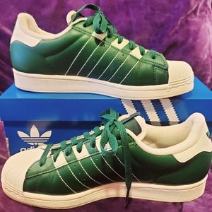 Adidas Superstar Sneakers